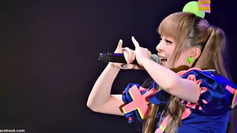 kyary_pamyu_pamyu_130402c.jpg