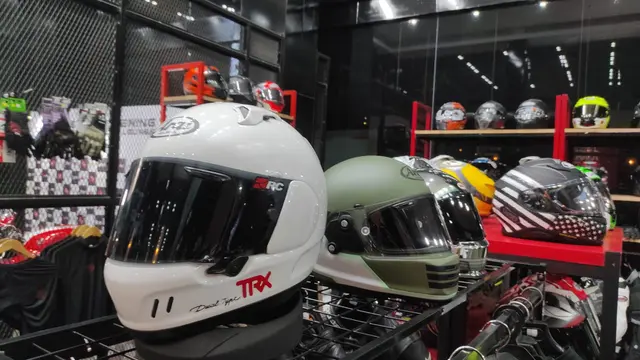 Bengkel dan Tempat Nongkrong Baru untuk Anak Motor (Arief A/Liputan6.com)