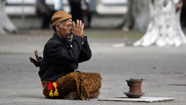 Jumenengan Raja Solo
