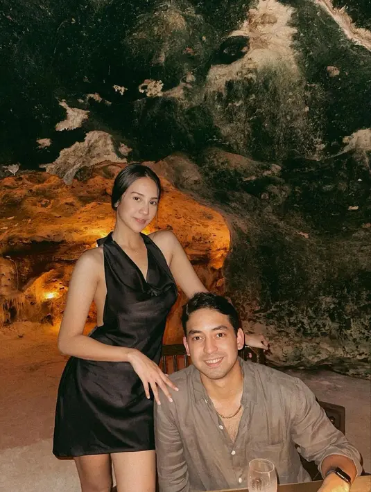 [Instagram/anyageraldine]