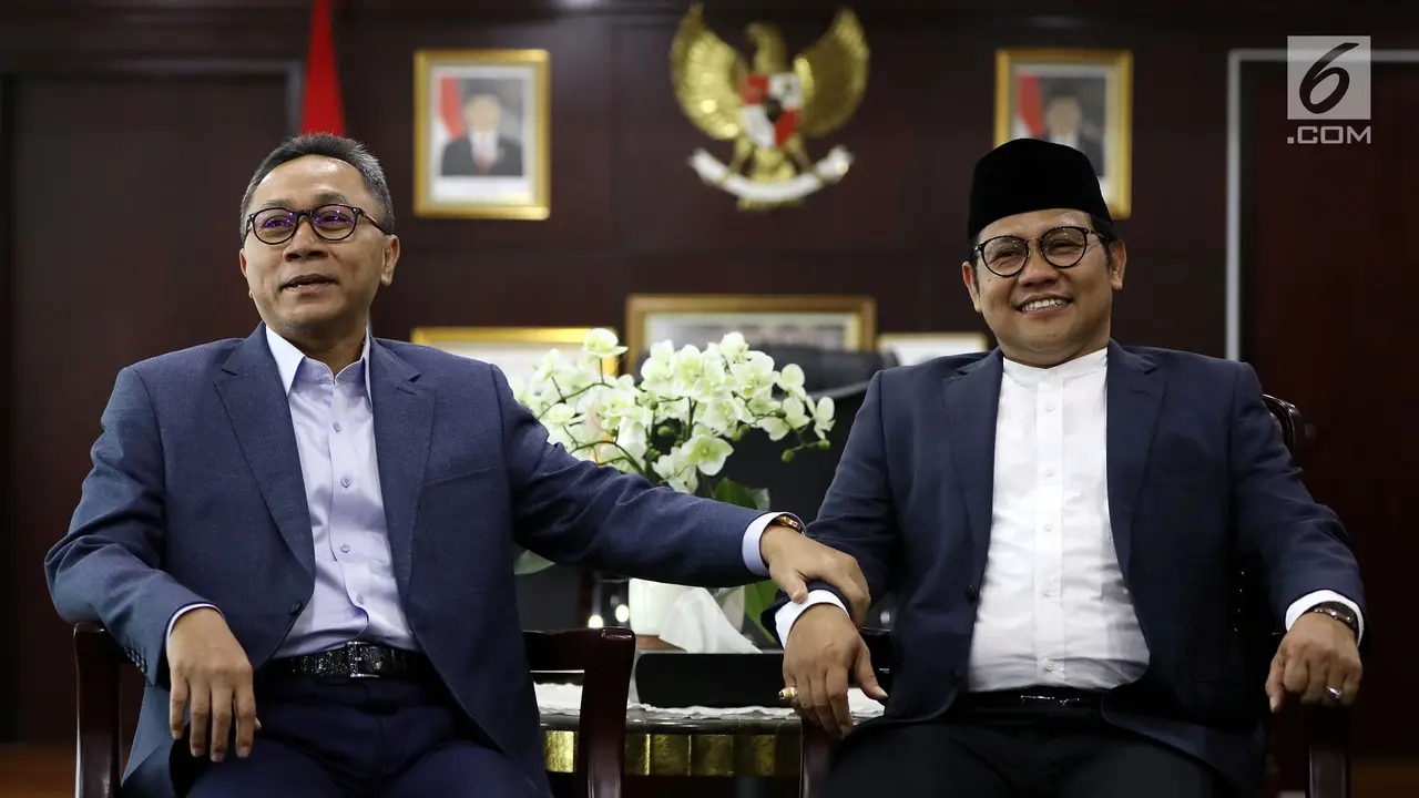 Senyum Hangat Zulhas Sambut Cak Imin Bahas Pilkada dan Pilpres