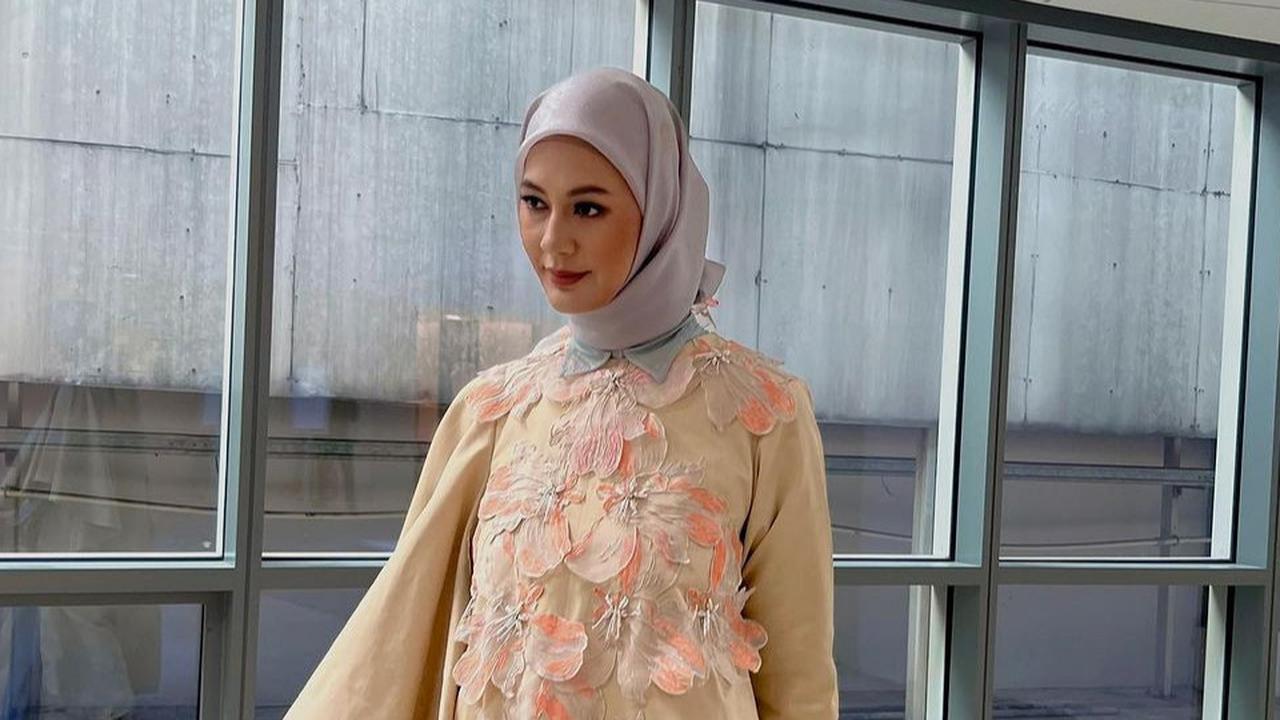 Jadi Model dari Umur 13 Tahun, Paula Verhoeven Akui Masih Sering Gugup  saat Jalan di Catwalk