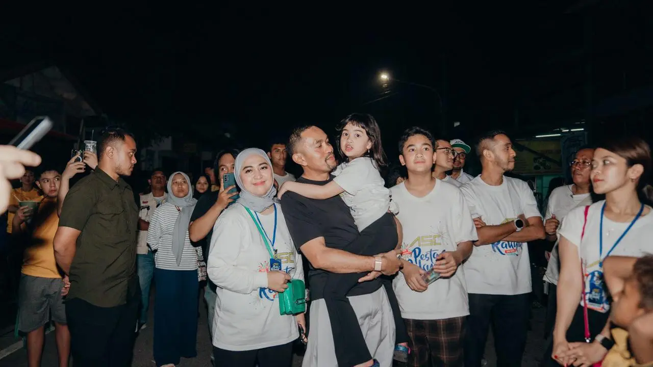 Ahmad Sahroni Center (ASC) menutup kegiatan akhir tahun 2023, dengan mengadakan serangkaian kegiatan bersama ribuan masyarakat di Tanjung Priok.
