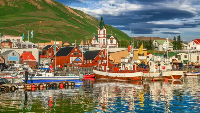 Islandia.