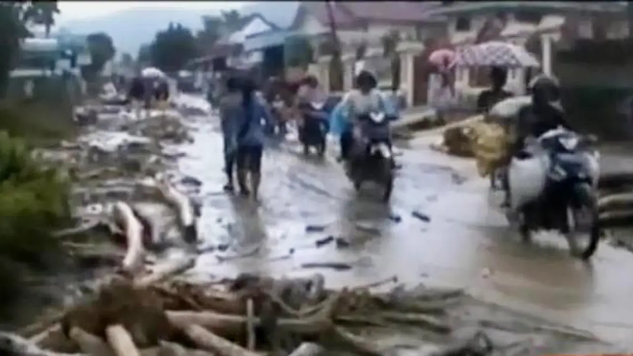 Segmen 1: Banjir Bandang di Jambi hingga Kasus Yuyun
