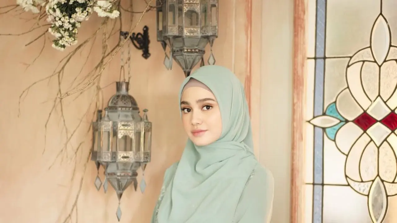 Gaya Hijab Syifa Hadju (Instagram/@syifahadju)