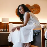 Beby Margaret Kale Lena bertekad untuk menginspirasi perempuan-perempuan di Kupang agar merawat rambut keriting lewat produk Deep Conditioning Oil. | dok. pribadi