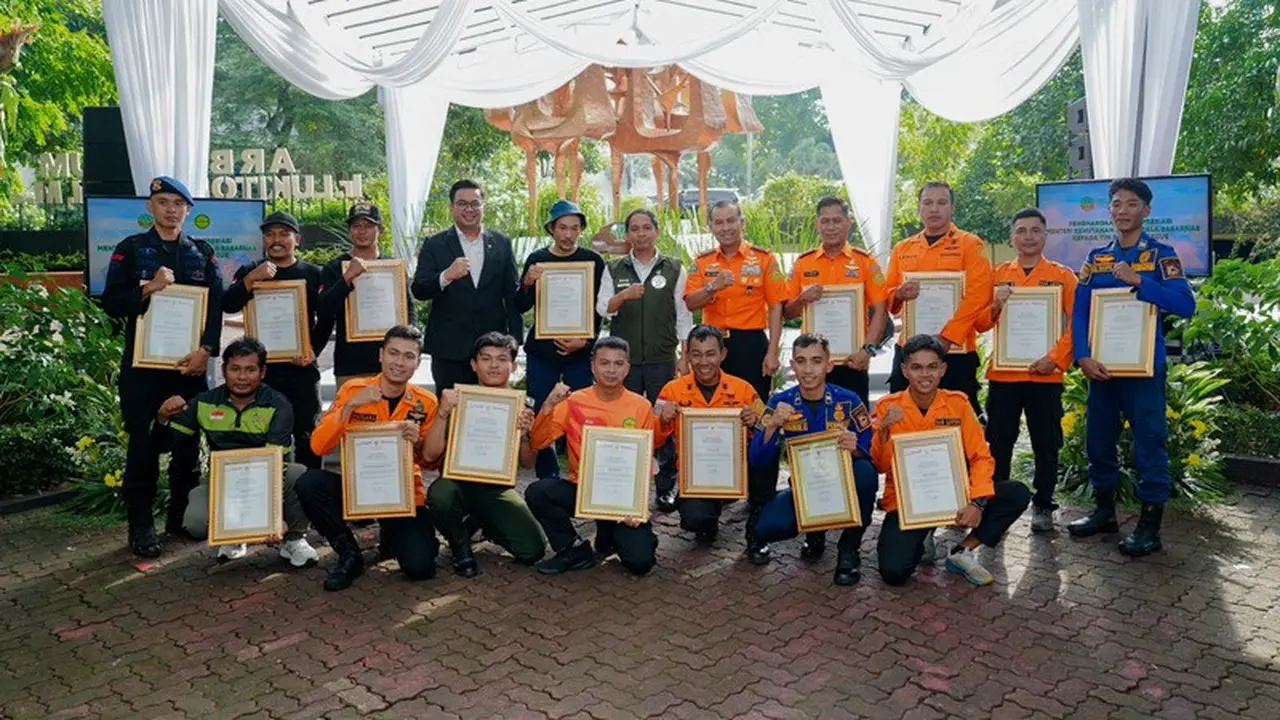 Menteri Kehutanan Apresiasi dan Mengundang Tim Evakuasi Pendaki Brasil di Gunung Rinjani ke Jakarta