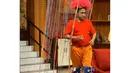 Dalam channel Youtube Helmi Yahya, Ruben menceritakan pekerjaannya sebelum bergelut di dunia hiburan seperti sekarang ini. Siapa sangka, Ruben pernah bekerja sebagai Cleaning Service di salah satu hotel. (Instagram/ruben_onsu)