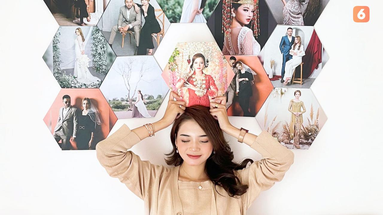 Ilustrasi Wall Frame.