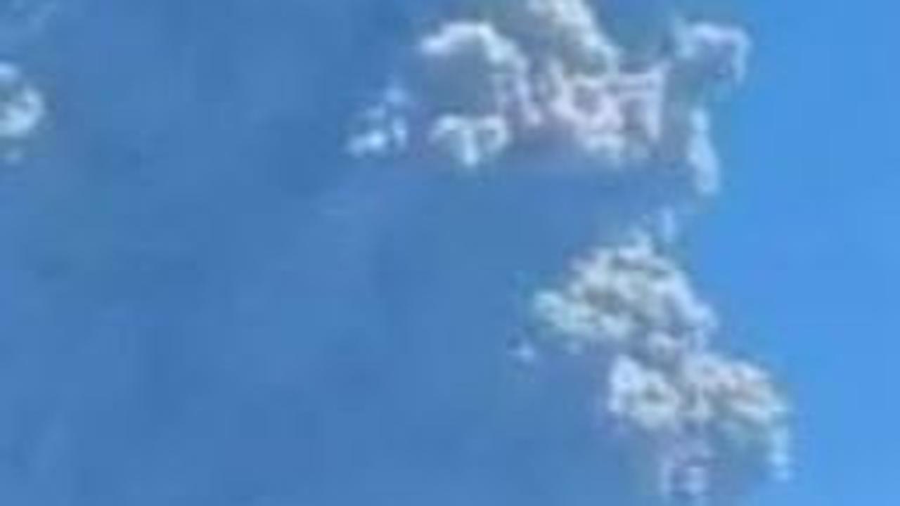 Gunung Ile Lewotolok di Lembata Erupsi Lagi, Muntahkan Abu Vulkanik Setinggi 500 Meter