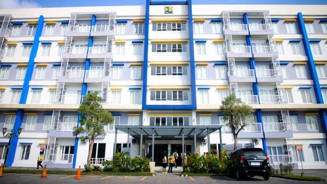 Menteri PUPR Basuki Hadimuljono meresmikan rumah susun ASN, atau Rusun PNS PUPR di Yogyakarta yang dikelola oleh Balai Besar Wilayah Sungai (BBWS) Serayu Opak. (Dok Kementerian PUPR)