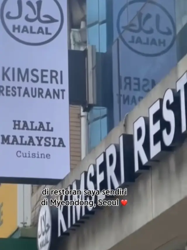 Perempuan Berhijab