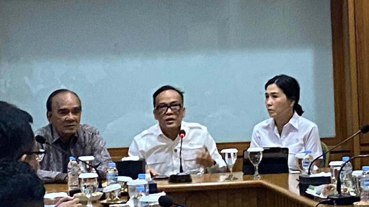 Wamenaker dan Wamen PPPA soal kasus Rektor UP cabul