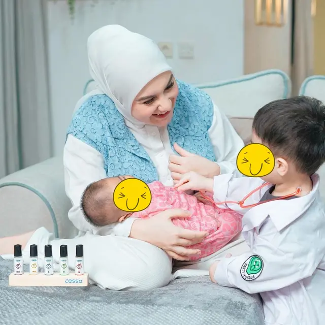 6 Potret Irish Bella Jadi Ibu Siaga Momong Dua Anak, Banjir Dukungan Netizen