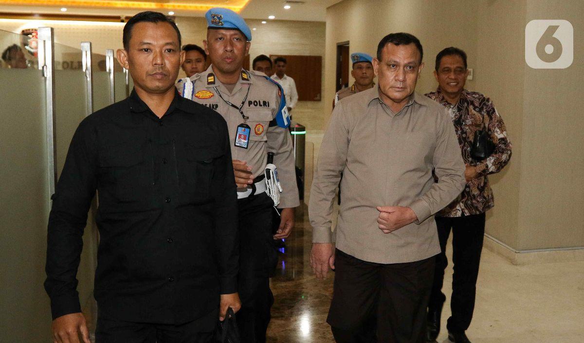 Pelbagai pihak mendesak polisi segera menahan Filri.<br>