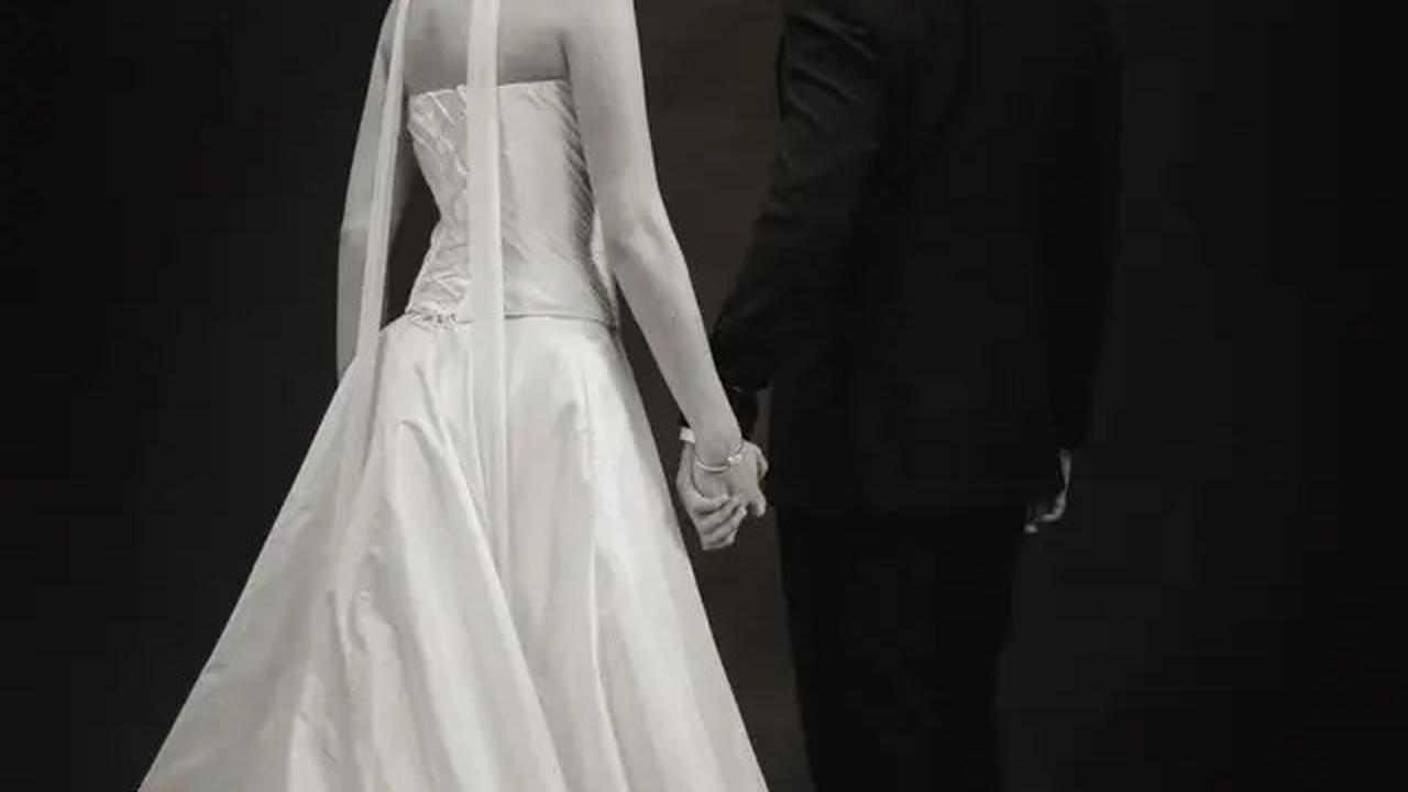Jelang Pernikahan, Ini Potret Prewedding Al Ghazali dan Alyssa dengan Tuxedo Hitam serta Gaun Putih yang Elegan
