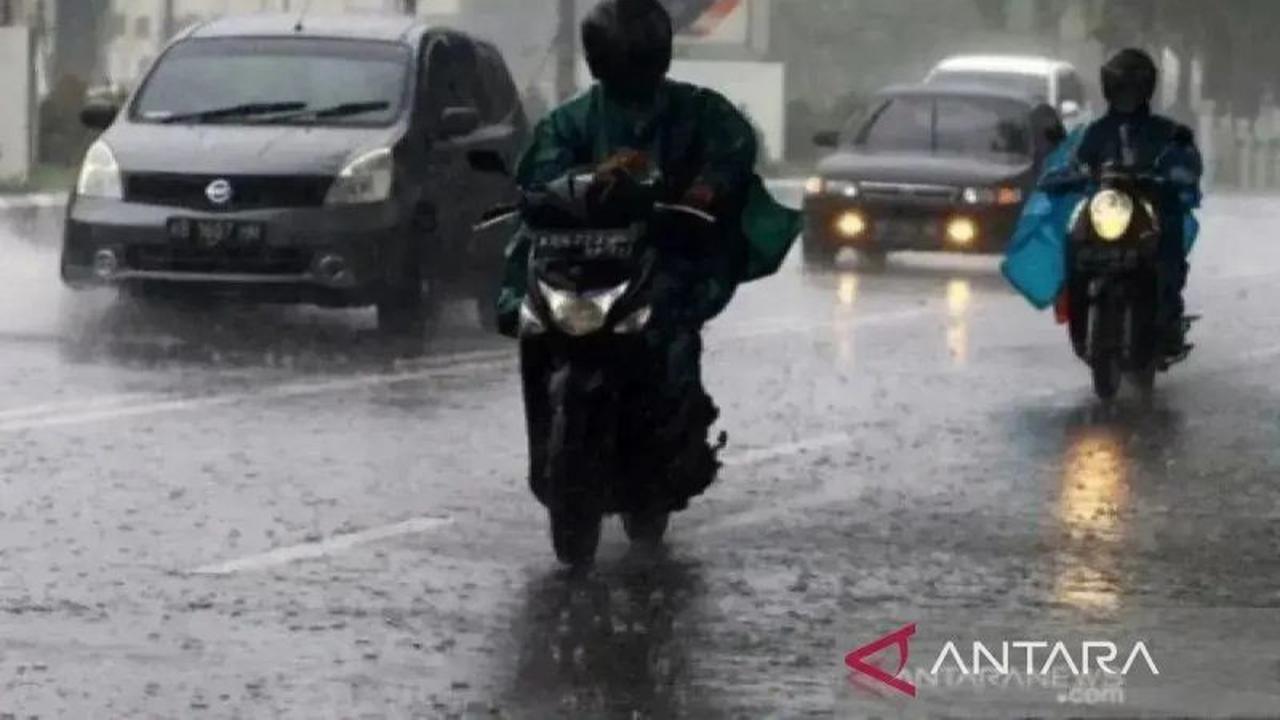 BMKG Keluarkan Peringatan Hujan Lebat hingga Sangat Lebat di Berbagai Wilayah Indonesia