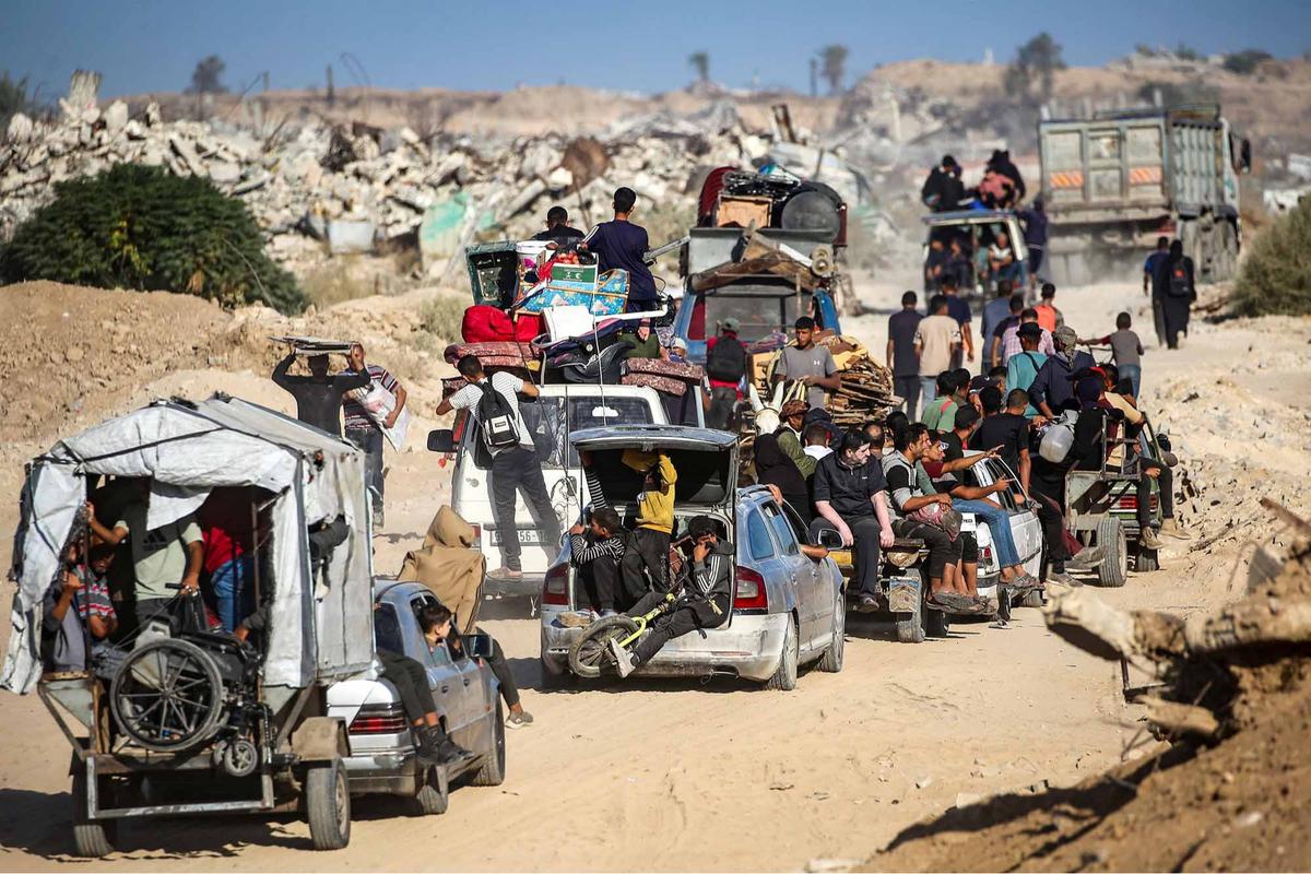 FOTO: Ratusan Ribu Warga Palestina Kembali ke Gaza Usai Gencatan Senjata dengan Israel