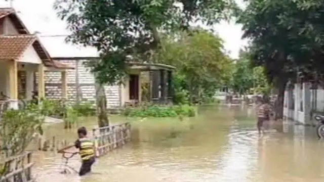 Banjir Rendam Permukiman Warga di Kota Bojonegoro
