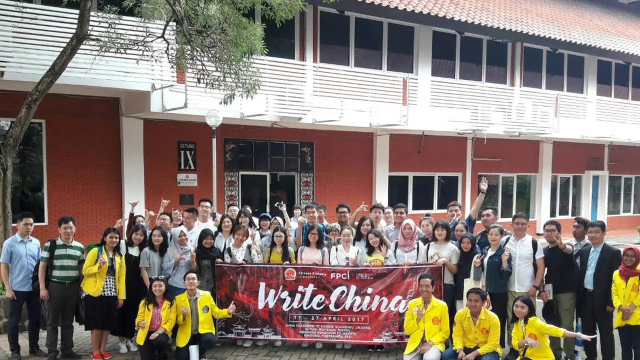 Dua puluh mahasiswa dari Provinsi Fujian, China, melakukan studi banding ke Universitas Indonesia (Foreign Policy Community of Indonesia)
