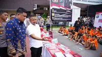 Konferensi pers pengungkapan kasus kejahatan jalanan di Kota Medan di halaman Polrestabes Medan, Kamis, 22 Juni 2023