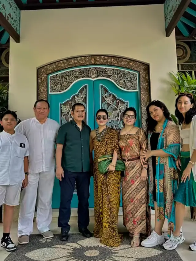 Mayangsari dan Bambang Trihatmodjo