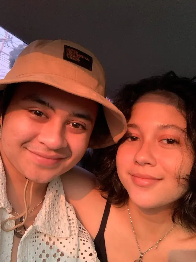 [Fimela] Bastian Steel dan Sitha Marino