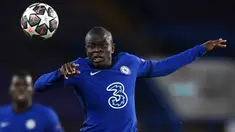 Chelsea baru saja melepas salah satu gelandang andalannya, N'Golo Kante menjelang musim 2023/2024 bergulir. Ia dilepas dengan status bebas transfer ke salah satu klub raksasa di Liga Arab Saudi, Al Ittihad. Dalam sejarah klub, ternyata N'Golo Kante bukanlah satu-satunya gelandang andalan Chelsea yang akhirnya dilepas secara gratis setelah lebih dari tiga musim memperkuat The Blues. Termasuk N'Golo Kante, ini dia 5 gelandang top Chelsea yang dilepas gratis ke klub lain. (AFP/Ben Stansall)