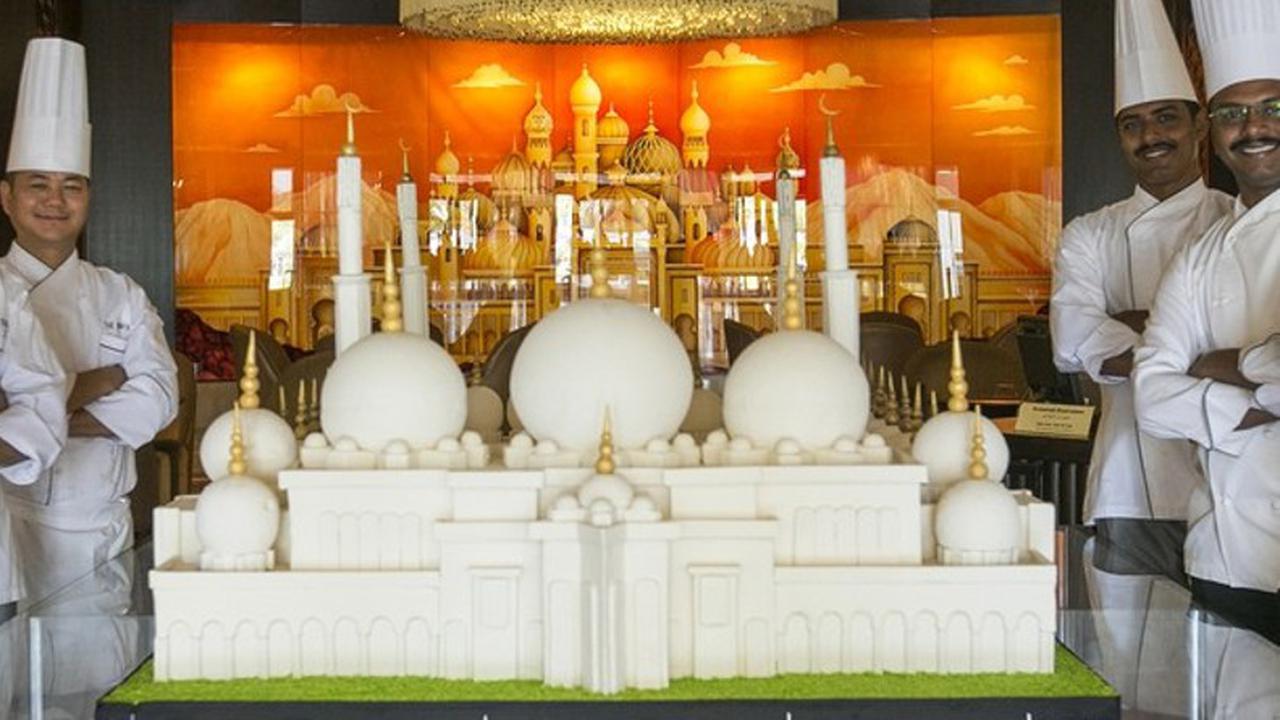 White Choco Replica Sheikh Zayed Grand Mosque 0714 1