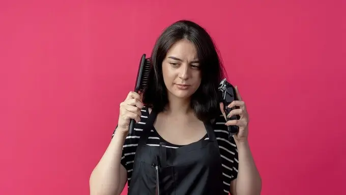 Deretan Gaya Rambut yang Bikin Wajah Lebih Tirus (Foto/Sumber: Freepik)