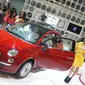 Mobil kompak Fiat 500 Pop diposisikan menjadi varian entry-level dari line up Fiat 500 di Indonesia.