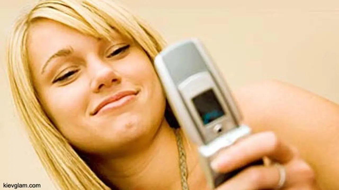 sms-toilet-130428b.jpg