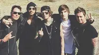 Asking Alexandria Pukau Fans dengan Vokalis Baru