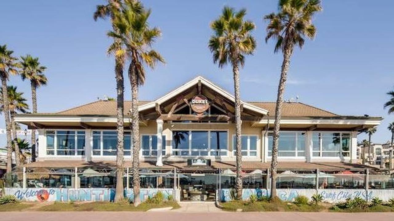 3. Duke's Huntington Beach Restaurant - 'THE HEIRS'