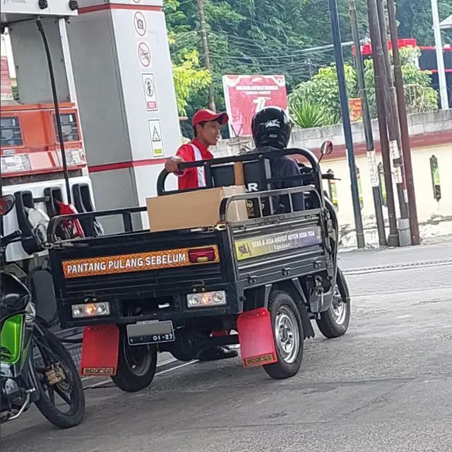 6 Tulisan Menggantung yang Kalimatnya Tidak Dilanjutkan Ini Bikin Penasaran