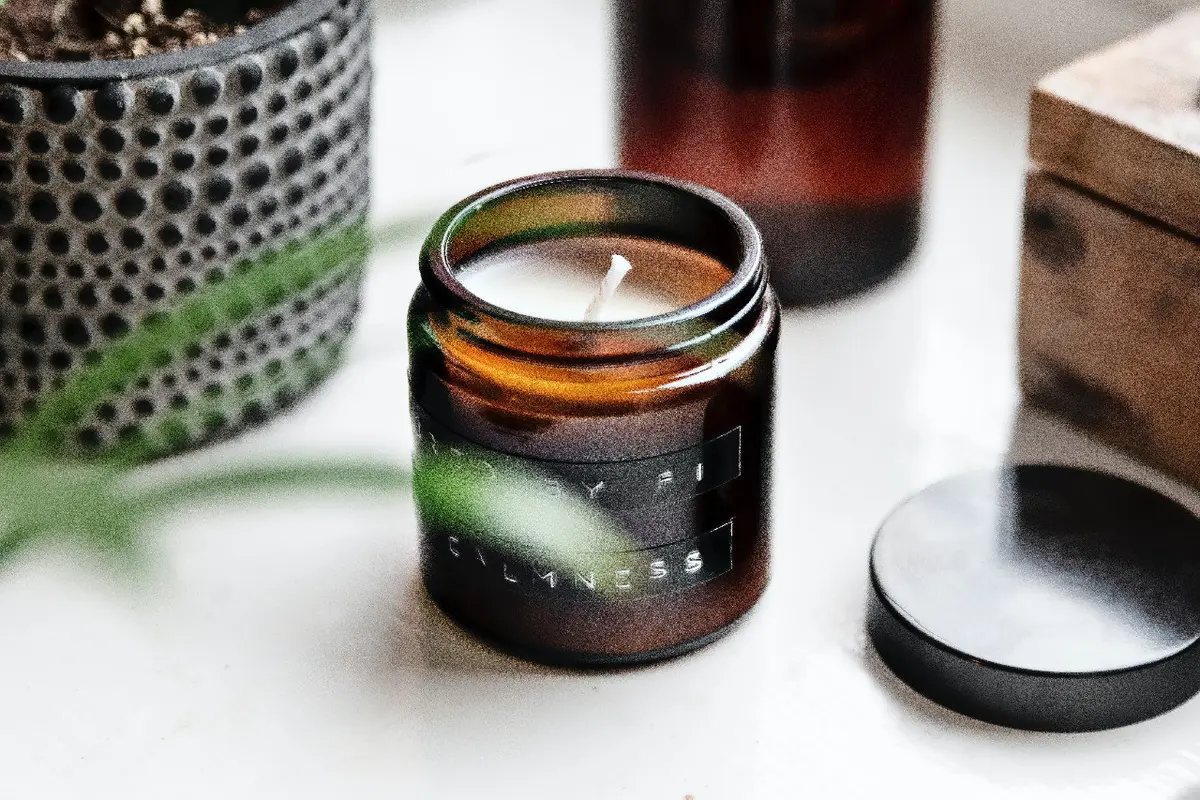 Stres Selama WFH? Ini 5 Rekomendasi Lilin Aromaterapi agar Pikiran Rileks