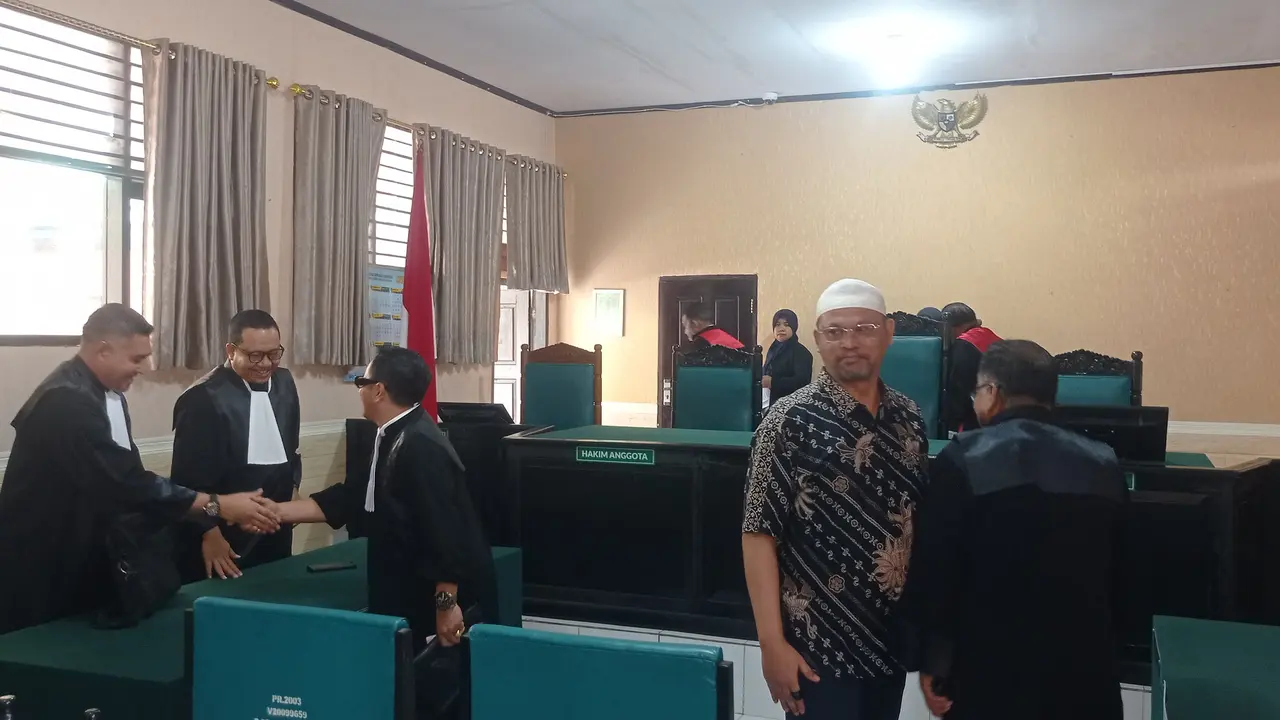Sidang kasus korupsi tambang di Kolaka. (Liputan6.com/Ahmad Akbar Fua)