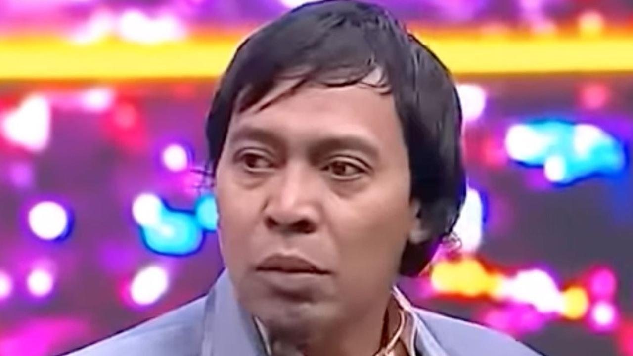 Menurut Komeng, tidak ada yang menutup kemungkinan segala sesuatu bisa terjadi. Dia pun menanggapi pertanyaan dengan timpalan humoris.<br>