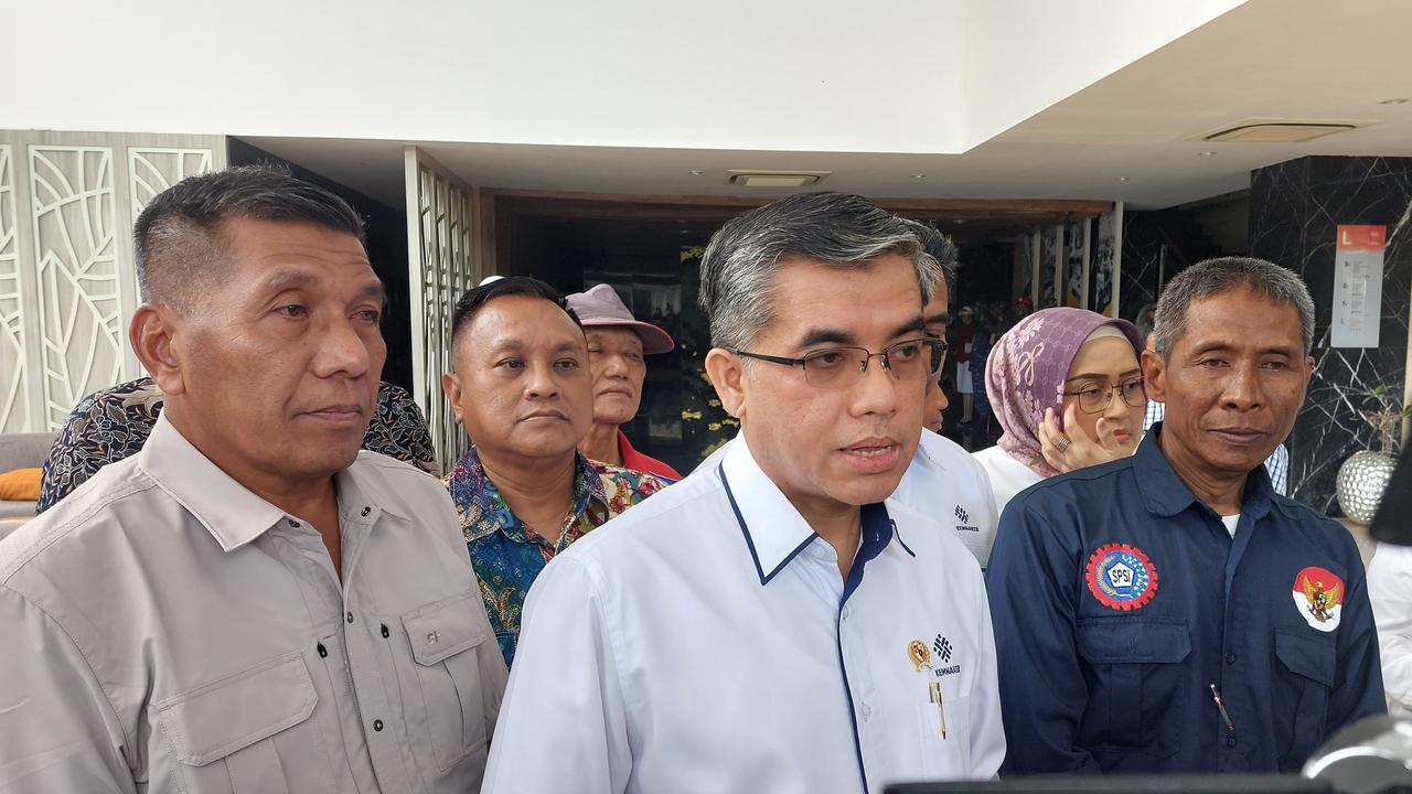 Menaker Yassierli Pastikan Proses Klaim JHT dan JKP Lancar Bagi Eks Karyawan Sritex Sukoharjo