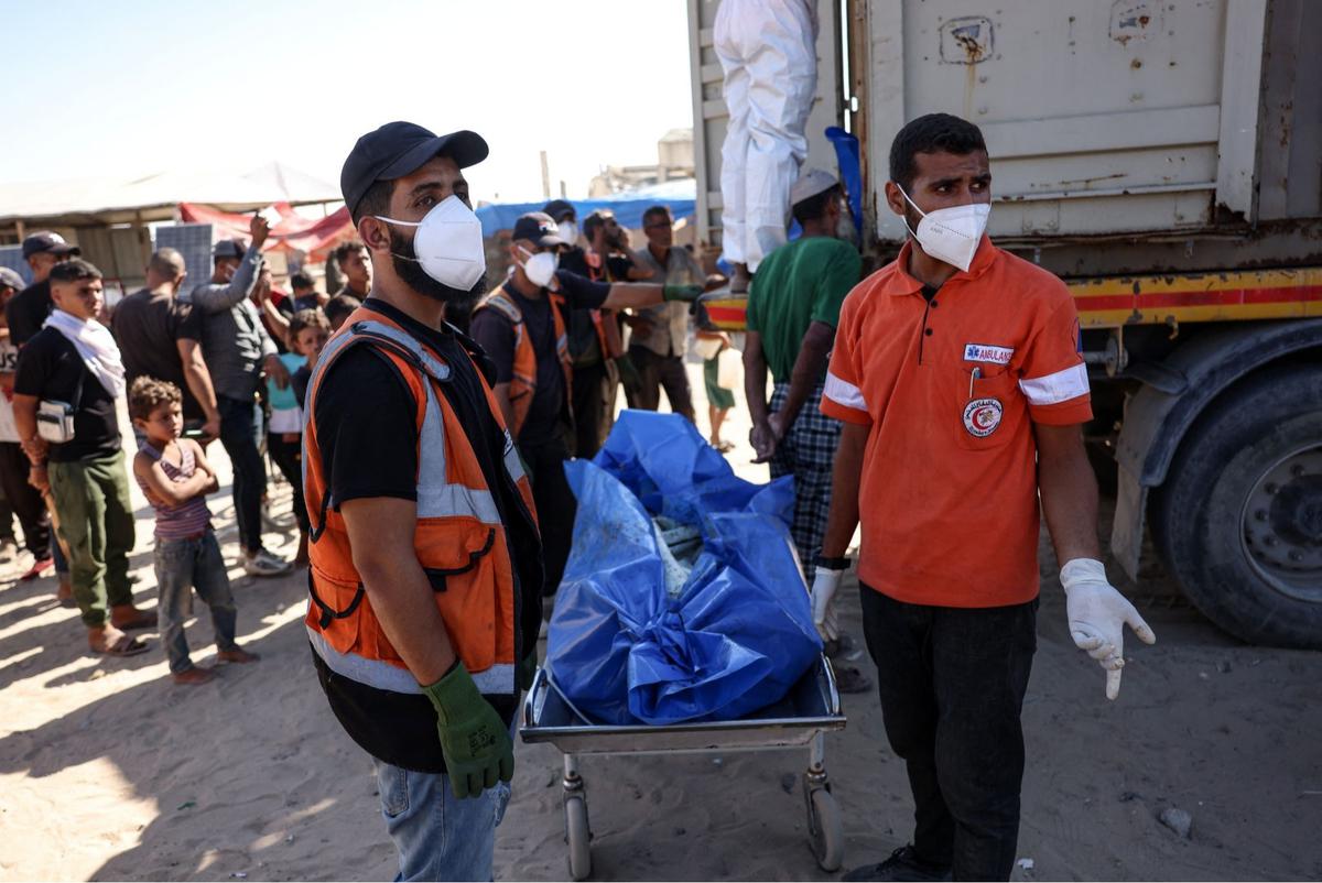 Truk Berisi 88 Jenazah Membusuk Dikirim Israel ke Gaza
