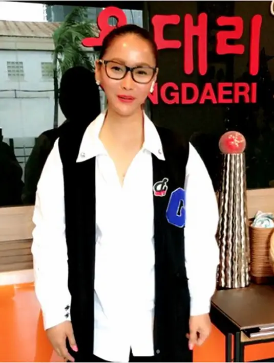 Saat mengunggah beberapa foto dalam akun Instagram beberapa hari lalu, Inul menceritakan kisah usahanya. Orang dikatakan berhasil apabila sudah melewati beberapa hambatan dan kerja kerasnya diakui banyak orang. (Instagram/inul.d)