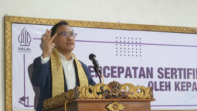 Kepala Badan Penyelenggara Jaminan Produk Halal (BPJPH) Kementerian Agama (Kemenag) Muhammad Aqil Irham, di Jakarta, Senin (18/7/2022). (Dok Kemenag)