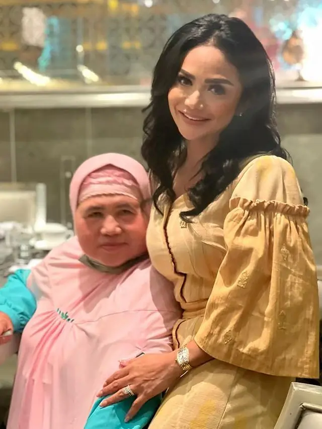 Momen Krisdayanti Bertemu Mamah Dedeh
