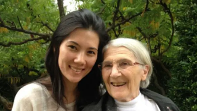 [Bintang] Sarah Diorita - Eross SO7