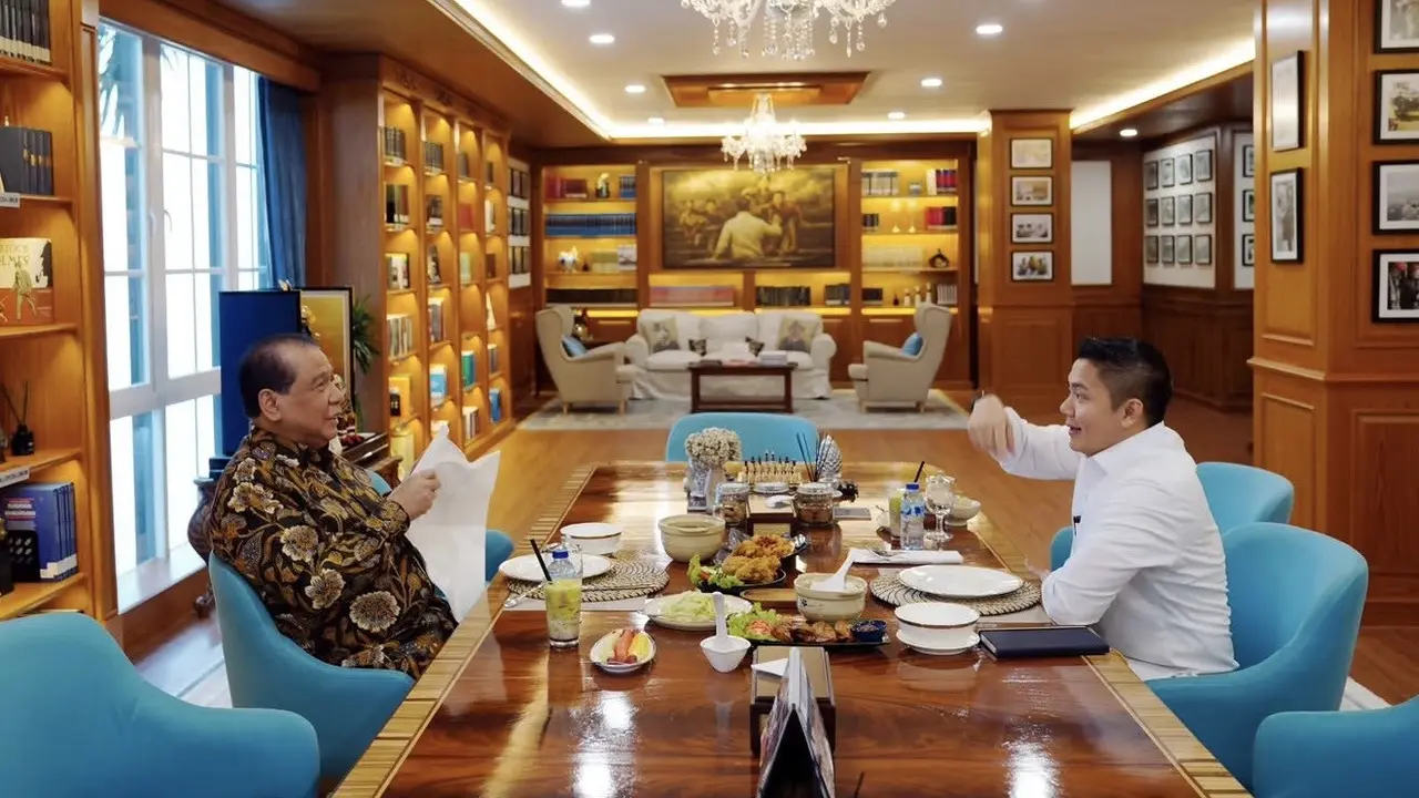 Sekretaris Kabinet (Seskab) Teddy Indra Wijaya menerima kedatangan Founder dan Chairman CT Corp, Chairul Tanjung, di Kantor Sekretariat Kabinet, Jakarta Pusat, Rabu (5/8/2026) (Istimewa)