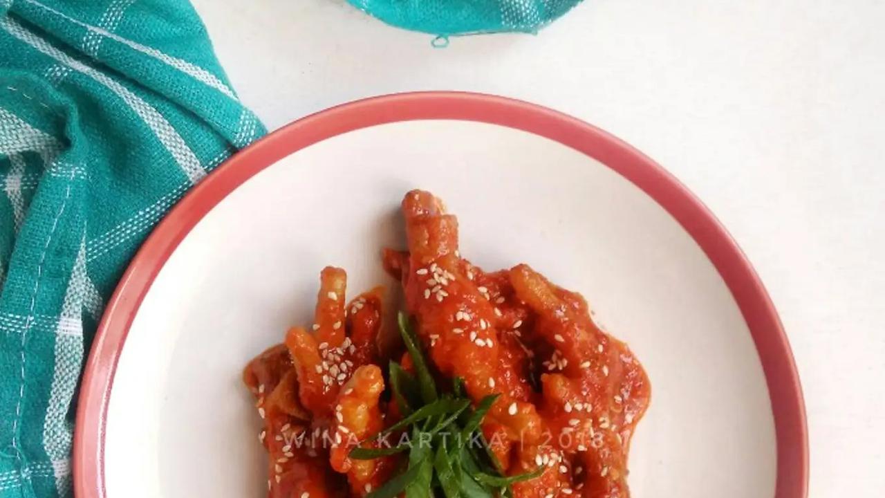 Menu Makanan Ceker Setan Korea