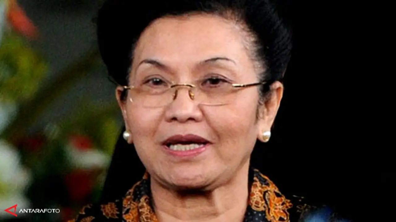 siti-fadilah130603c.jpg