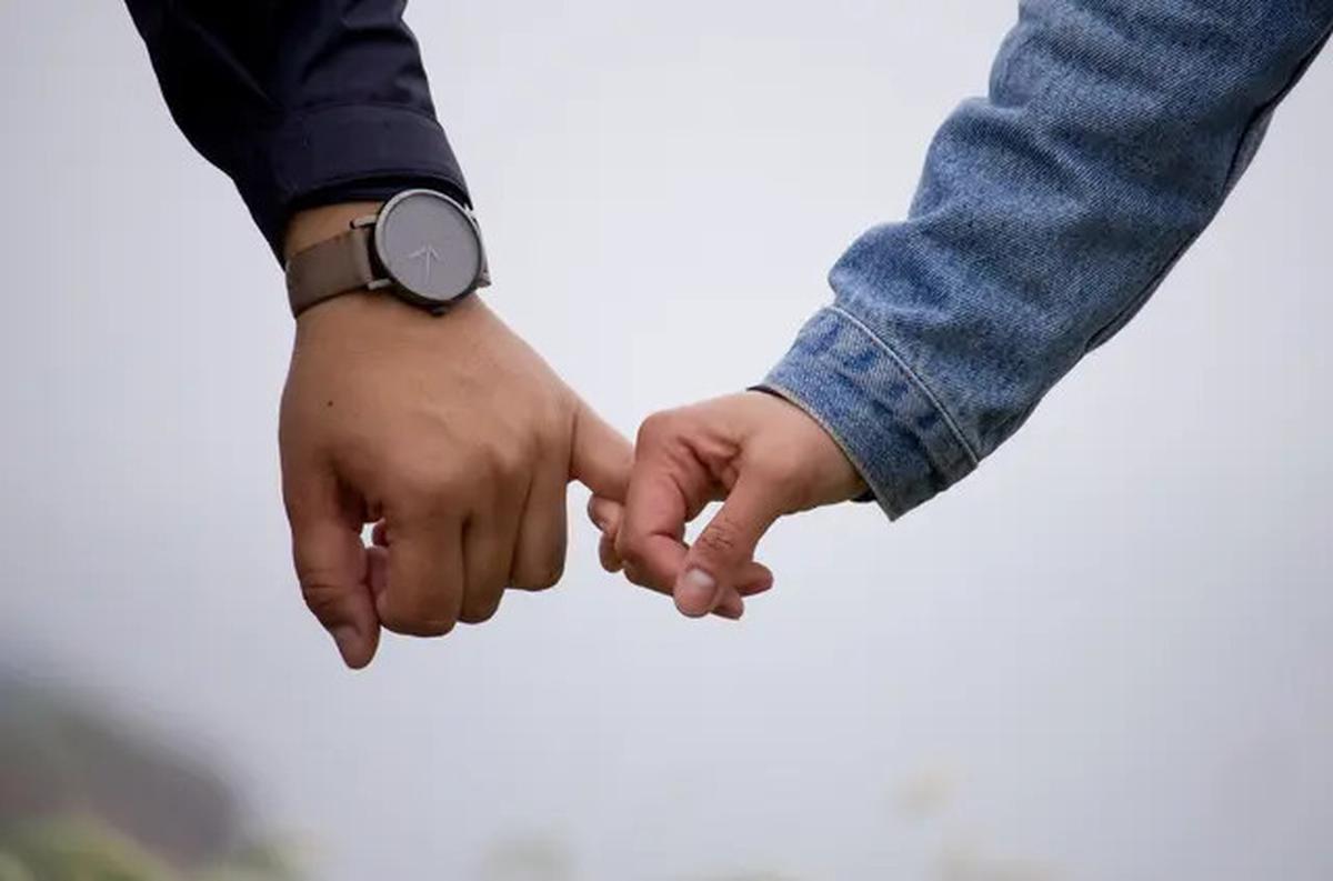 Kenali Tanda Cinta Sejati, Cara Membedah Perasaan Pria untuk Tahu Dia Benar Mencintaimu