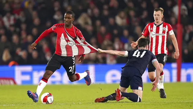 FOTO: West Ham Kalah, Southampton Melenggang ke Perempat Final Piala FA